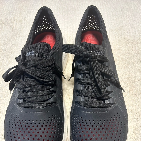Crocs LiteRide Pacer Women’s Size 11 Black Sneakers Comfort Shoes - Picture 8 of 8